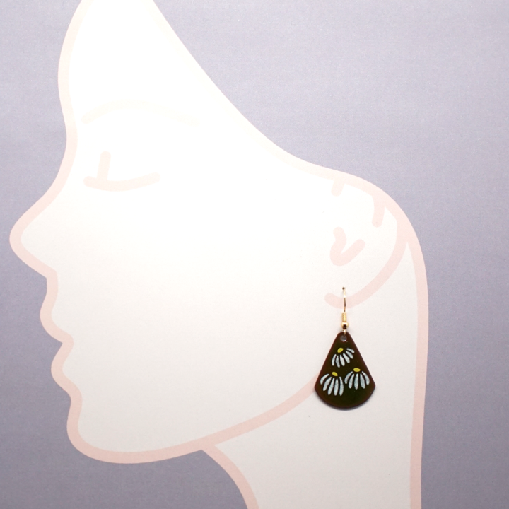 Earrings – Daisy Flowers – Enamelled – Enamel on Copper – Vitreous Enamel – Handmade – Art Jewelry