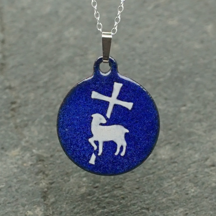 Pendentif en émail sur cuivre - Agneau de Dieu
